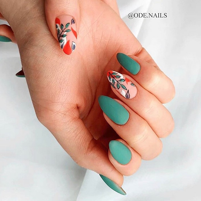 Мастер: @ode.nails (https://www.instagram.com/ode.nails/)