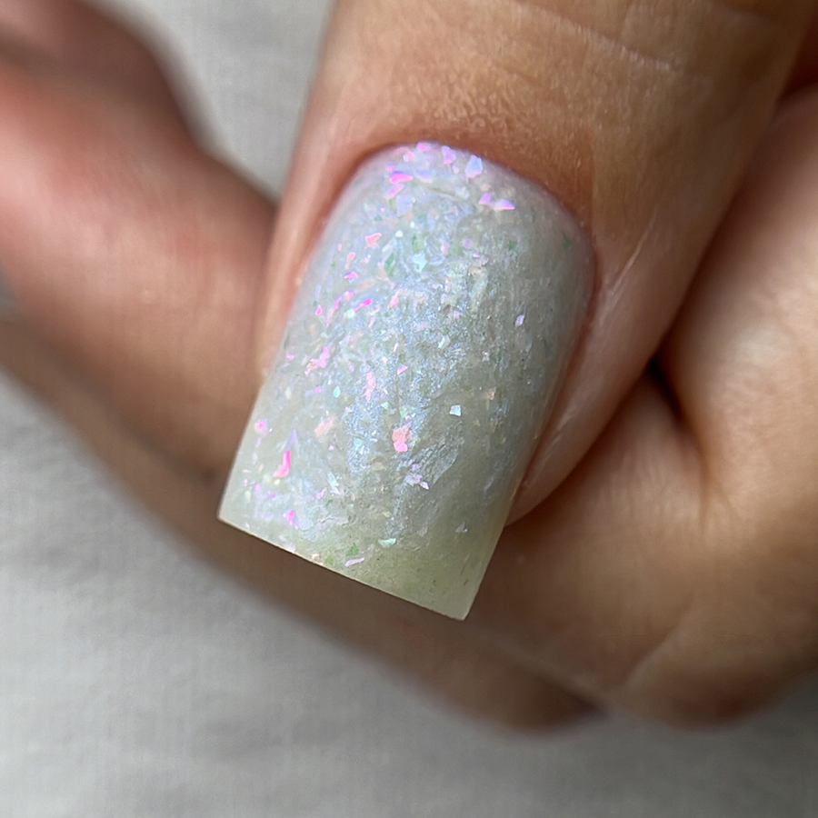 Дизайн ногтей. Товар: BSG, Colloration Hard - цветная жесткая база №122, 20 мл