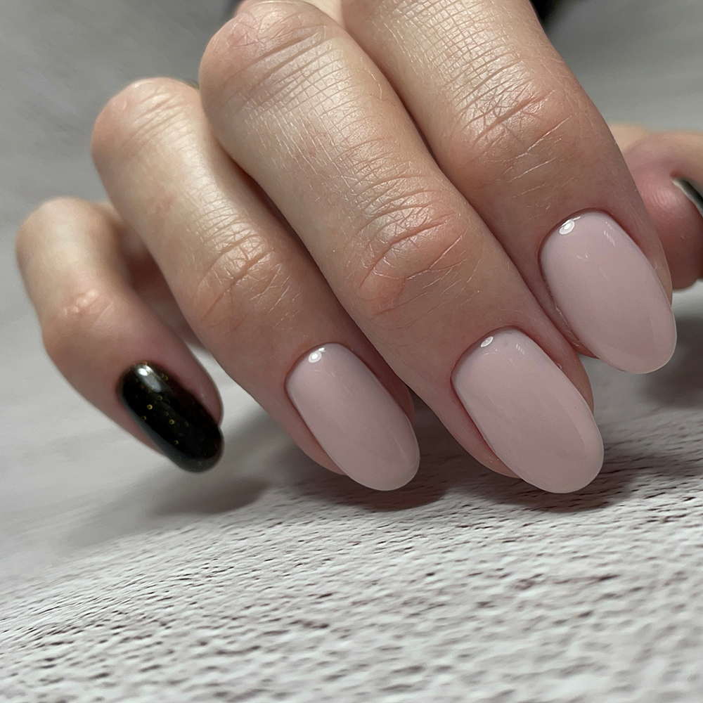 Дизайн ногтей. Товар: BSG, Colloration Hard - цветная жесткая база №05, 20 мл