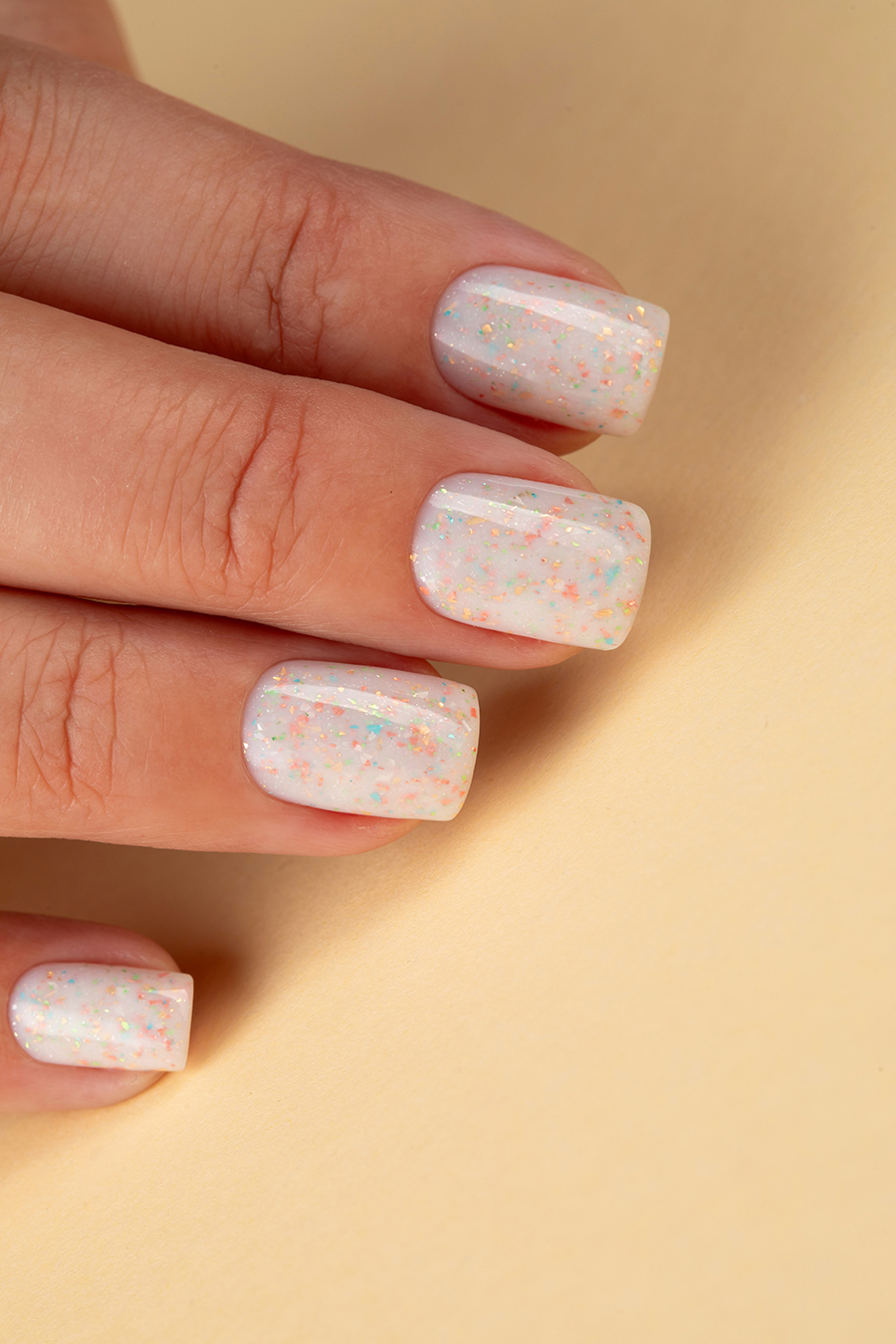 Дизайн ногтей. Товар: MoodNail, Сute - гель-лак с цветной поталью (Pudra Pink), 10 гр