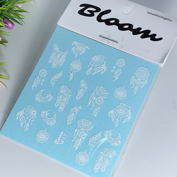 Bloom, слайдер-дизайн W17
