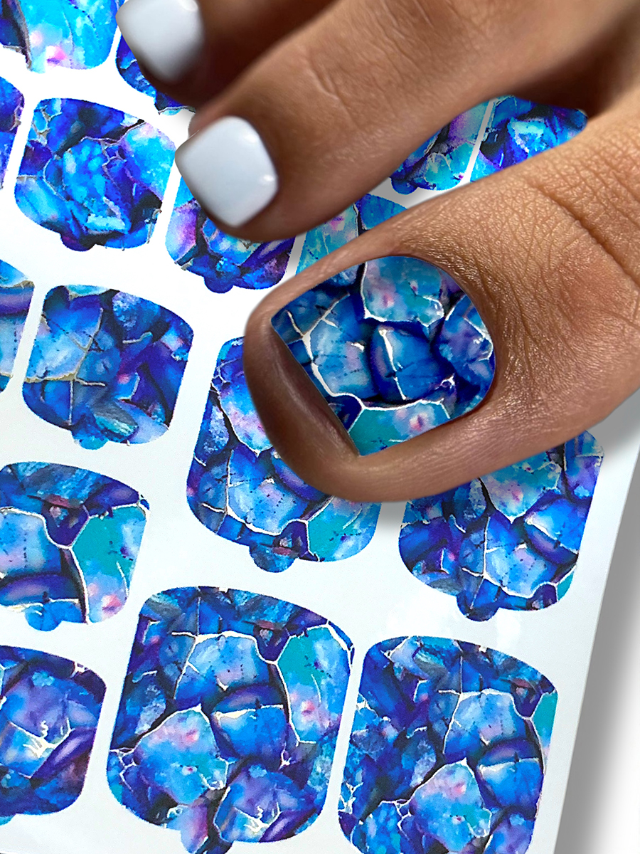 Дизайн ногтей. Товар: Anna Tkacheva, наклейки пленки для педикюра с фольгой VIP-043