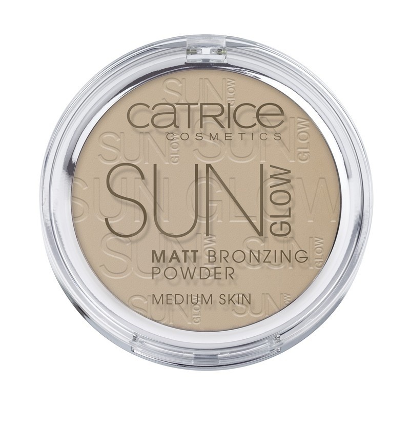 Catrice, Sun Glow Matt Bronzing Powder - пудра компактная матирующая с эффектом загара (030 беж.)