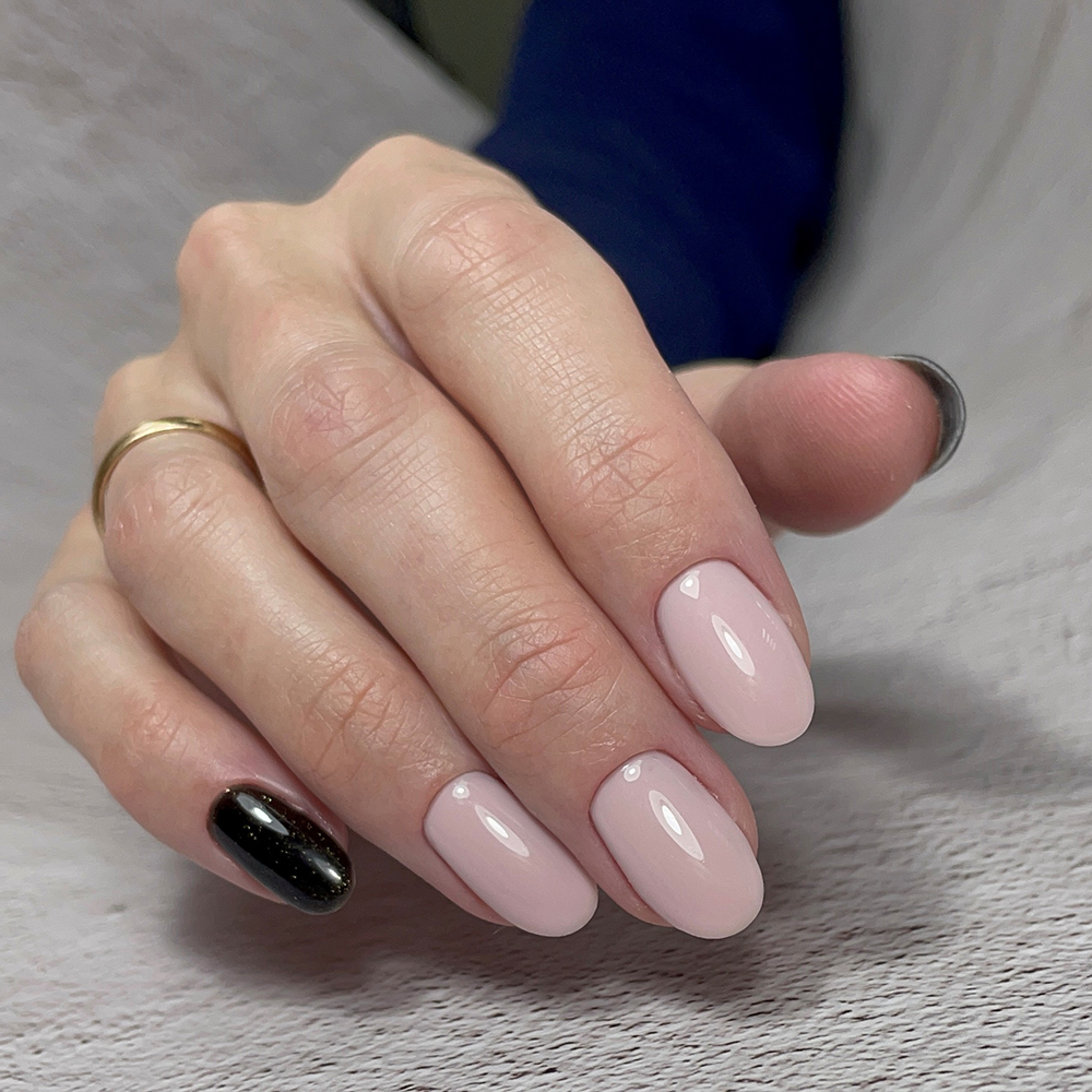 Дизайн ногтей. Товар: BSG, Colloration Hard - цветная жесткая база №05, 20 мл