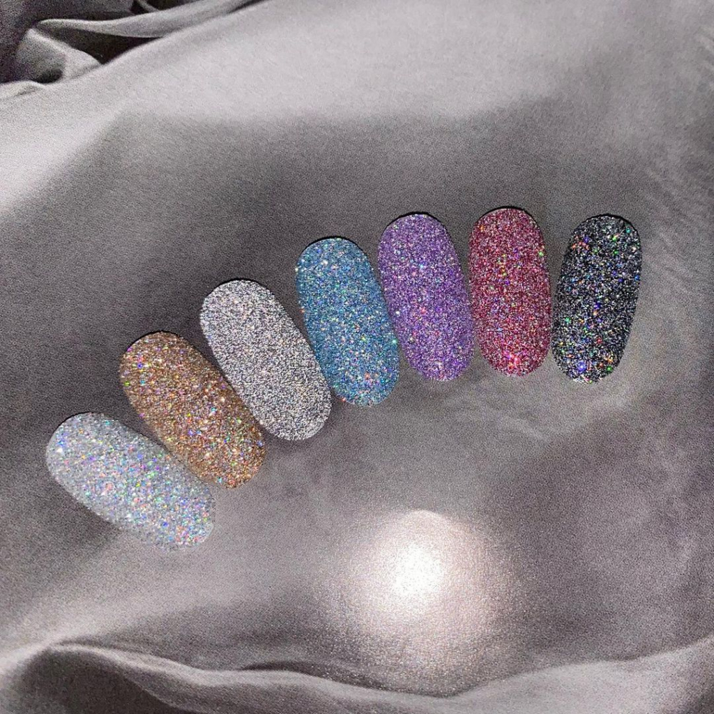 коллекция светоотражающих глиттеров Flash Glow patrisa nail.jpg коллекция светоотражающих глиттеров Flash Glow patrisa nail.jpg