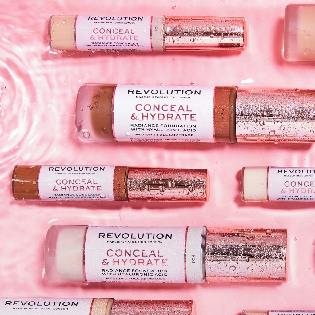 Тональные основы Makeup Revolution со скидкой -15%
