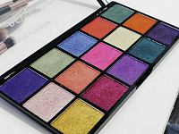 Makeup Revolution, Re-Loaded Palette - палетка теней (Passion for Colour)