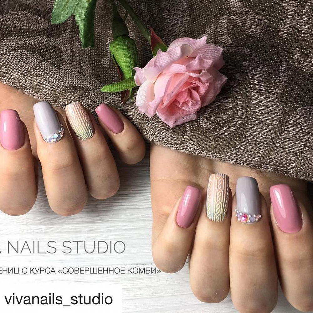 Мастер: @vivanails_studio (https://www.instagram.com/vivanails_studio/)