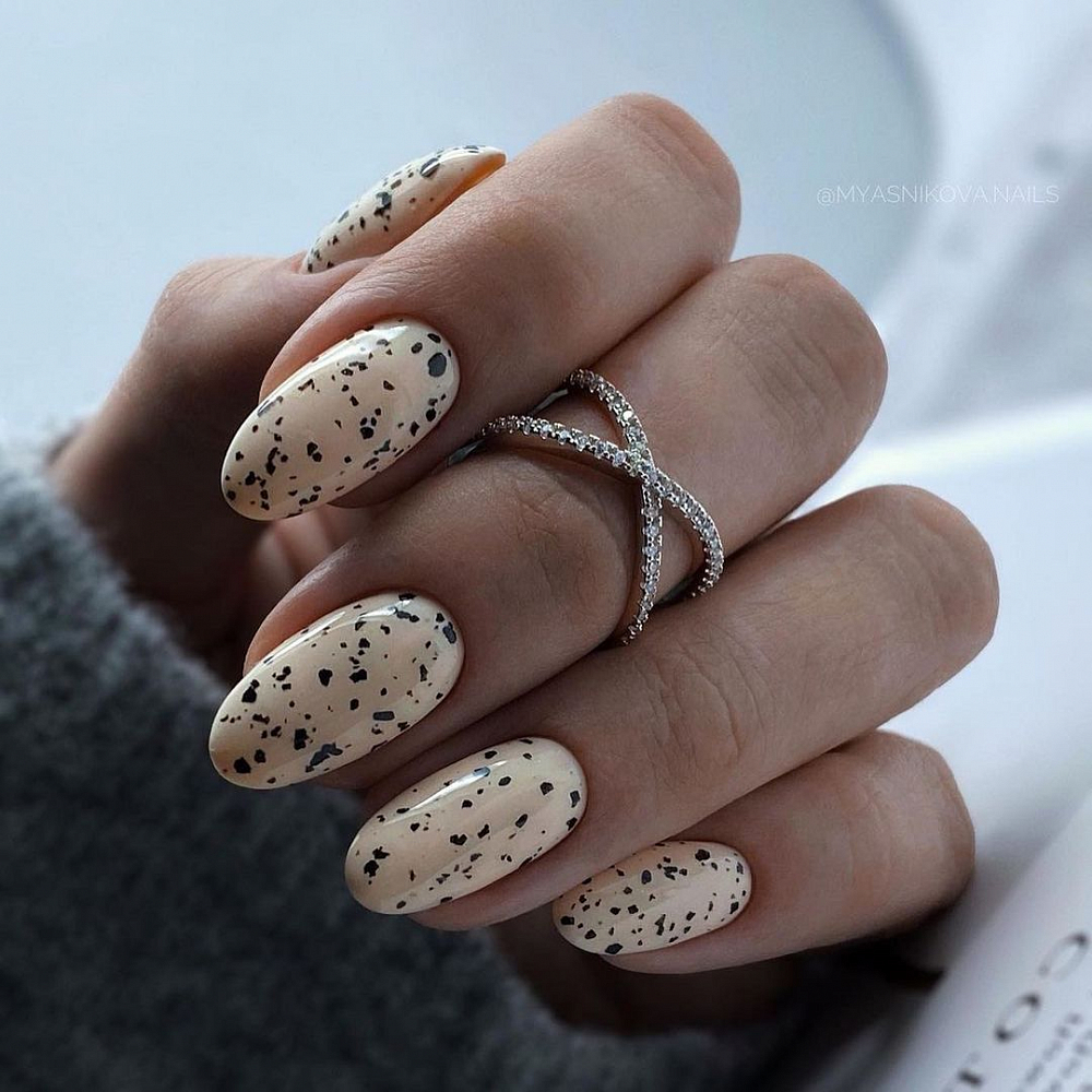 Мастер: @myasnikova.nails (https://www.instagram.com/myasnikova.nails/)