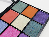 Makeup Revolution, Re-Loaded Palette - палетка теней (Passion for Colour)