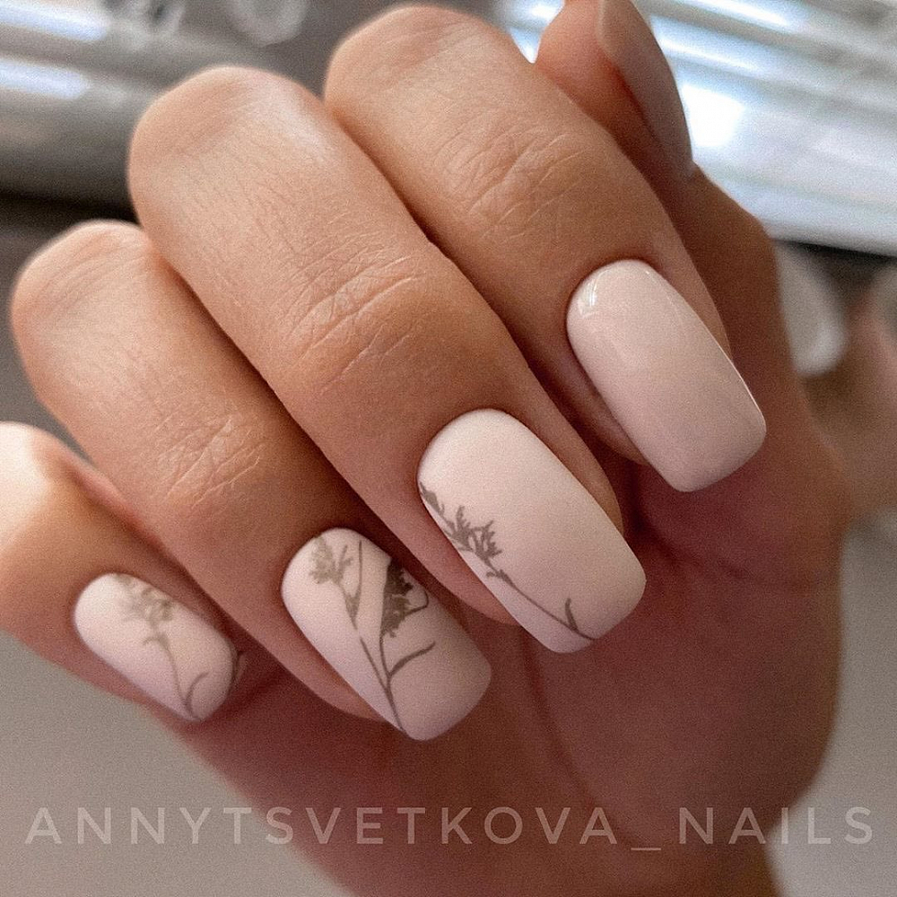 Мастер: @annytsvetkova_nails  (https://www.instagram.com/annytsvetkova_nails/)