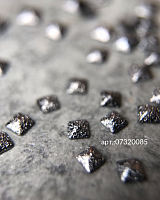 Artex, декор металлический полусферы квадратные граненные шлифованные (серебро 2х2 мм)