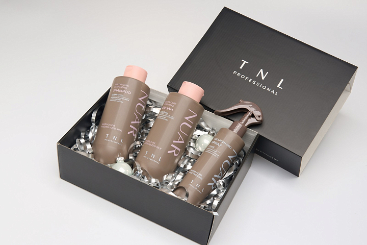 Набор в подарочном боксе TNL №3 (спрей, шампунь, бальзам для волос формула защиты цвета)