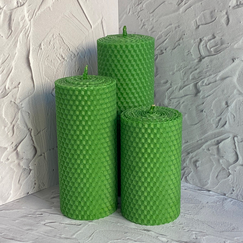 Свеча из вощины (С19, ярко-зеленый), 16 х 5,5 см