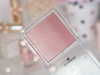 Essence, blush lighter — румяна-хайлайтер (розовый т.03)