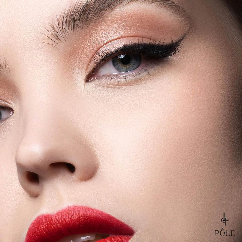 Дизайн ногтей. Товар: POLE, набор №5 объемная тушь и удлиняющая тушь для ресниц (Black), 2 х 10 мл