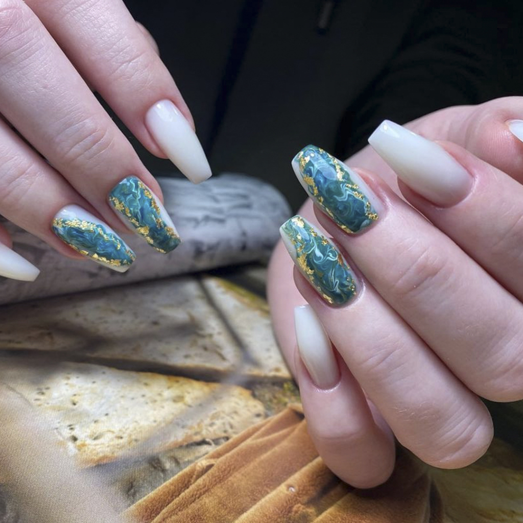 Текстурные Milky nails.jpg