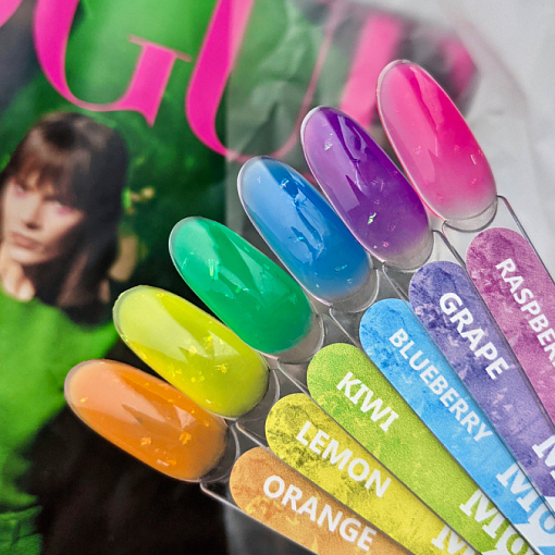 Mooz, Fruit Ice base - цветная камуфлирующая база (Blueberry), 9 мл